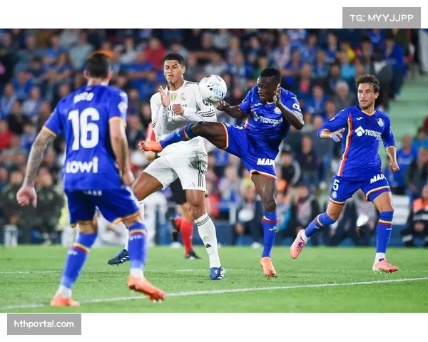 技术里程碑:阿尔梅里亚对阵赫塔菲,完成西甲历史上首次全流程“数字藏品”进球纪念 技术里程碑:阿尔梅里亚对阵赫塔菲,完成西甲历史上首次全流程“数字藏品”进球纪念